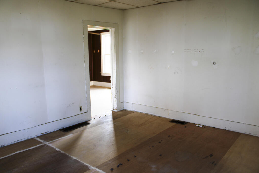 249 Dawsett Ave, Galion, Ohio 44833, 2 Bedrooms Bedrooms, ,1 BathroomBathrooms,Residential,For Sale,Dawsett Ave,20100771 249 Dawsett Ave, Galion, Ohio 44833, 2 Bedrooms Bedrooms, ,1 BathroomBathrooms,Residential,For Sale,Dawsett Ave,20100771
