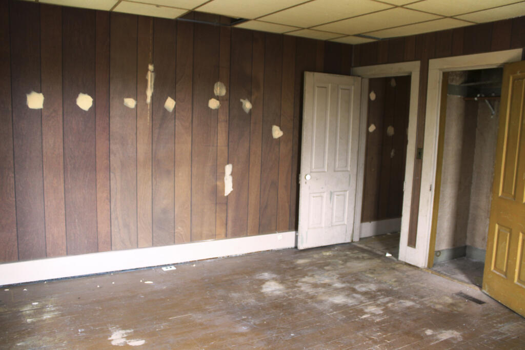249 Dawsett Ave, Galion, Ohio 44833, 2 Bedrooms Bedrooms, ,1 BathroomBathrooms,Residential,For Sale,Dawsett Ave,20100771 249 Dawsett Ave, Galion, Ohio 44833, 2 Bedrooms Bedrooms, ,1 BathroomBathrooms,Residential,For Sale,Dawsett Ave,20100771