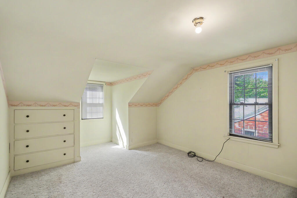 624 Barnard Avenue, Mansfield, Ohio 44903, 4 Bedrooms Bedrooms, ,2 BathroomsBathrooms,Residential,For Sale,Barnard Avenue,20100777 624 Barnard Avenue, Mansfield, Ohio 44903, 4 Bedrooms Bedrooms, ,2 BathroomsBathrooms,Residential,For Sale,Barnard Avenue,20100777