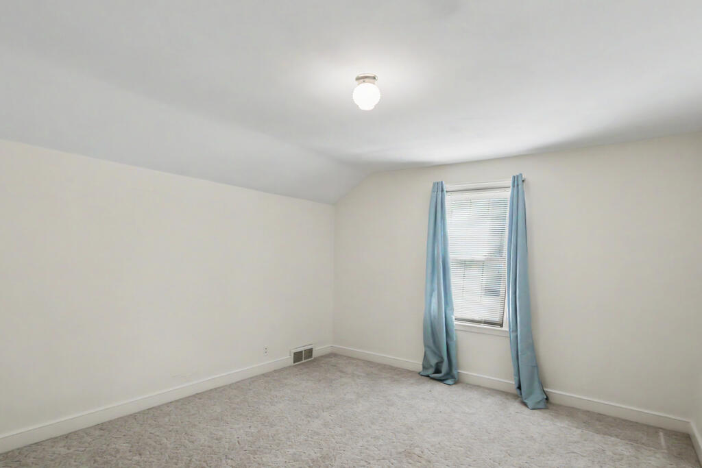 624 Barnard Avenue, Mansfield, Ohio 44903, 4 Bedrooms Bedrooms, ,2 BathroomsBathrooms,Residential,For Sale,Barnard Avenue,20100777 624 Barnard Avenue, Mansfield, Ohio 44903, 4 Bedrooms Bedrooms, ,2 BathroomsBathrooms,Residential,For Sale,Barnard Avenue,20100777