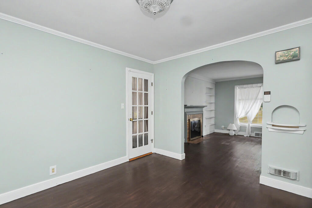 624 Barnard Avenue, Mansfield, Ohio 44903, 4 Bedrooms Bedrooms, ,2 BathroomsBathrooms,Residential,For Sale,Barnard Avenue,20100777 624 Barnard Avenue, Mansfield, Ohio 44903, 4 Bedrooms Bedrooms, ,2 BathroomsBathrooms,Residential,For Sale,Barnard Avenue,20100777