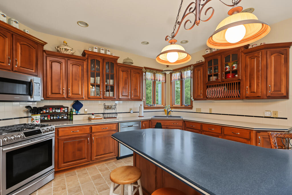5566 Renie Road, Bellville, Ohio 44813, 5 Bedroom Bedrooms, 0 ,4 BathroomBathrooms,Residential,For Sale,Renie Road,0,20100790 5566 Renie Road, Bellville, Ohio 44813, 5 Bedroom Bedrooms, 0 ,4 BathroomBathrooms,Residential,For Sale,Renie Road,0,20100790