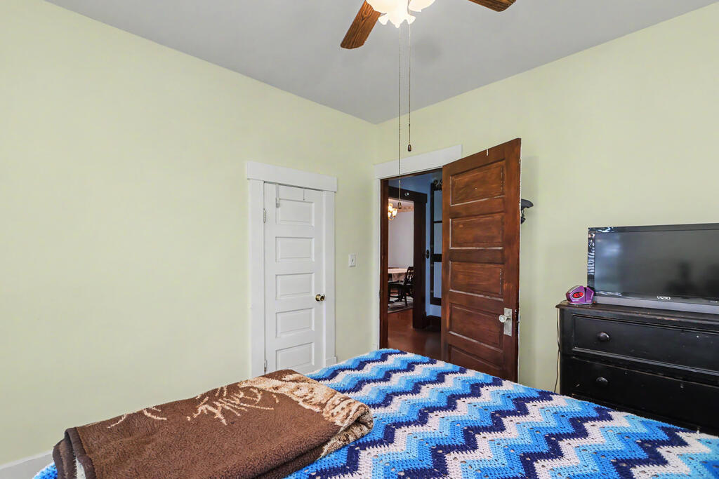 147 East Main Street, Lexington, Ohio 44904, 3 Bedrooms Bedrooms, ,1 BathroomBathrooms,Residential,For Sale,East Main Street,20100795 147 East Main Street, Lexington, Ohio 44904, 3 Bedrooms Bedrooms, ,1 BathroomBathrooms,Residential,For Sale,East Main Street,20100795