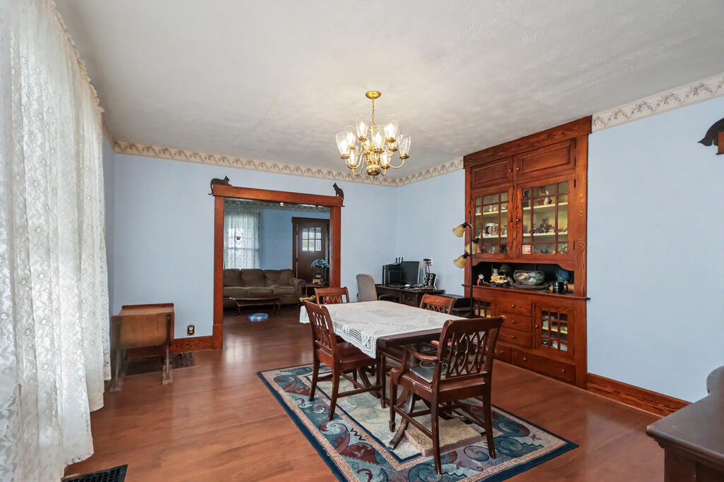 147 East Main Street, Lexington, Ohio 44904, 3 Bedrooms Bedrooms, ,1 BathroomBathrooms,Residential,For Sale,East Main Street,20100795 147 East Main Street, Lexington, Ohio 44904, 3 Bedrooms Bedrooms, ,1 BathroomBathrooms,Residential,For Sale,East Main Street,20100795