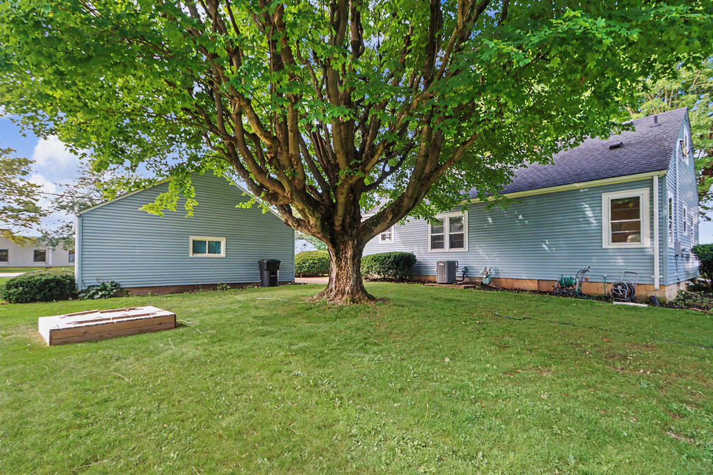 1405 State Route 598, Galion, Ohio 44833, 3 Bedrooms Bedrooms, ,2 BathroomsBathrooms,Residential,For Sale,State Route 598,20100798 1405 State Route 598, Galion, Ohio 44833, 3 Bedrooms Bedrooms, ,2 BathroomsBathrooms,Residential,For Sale,State Route 598,20100798