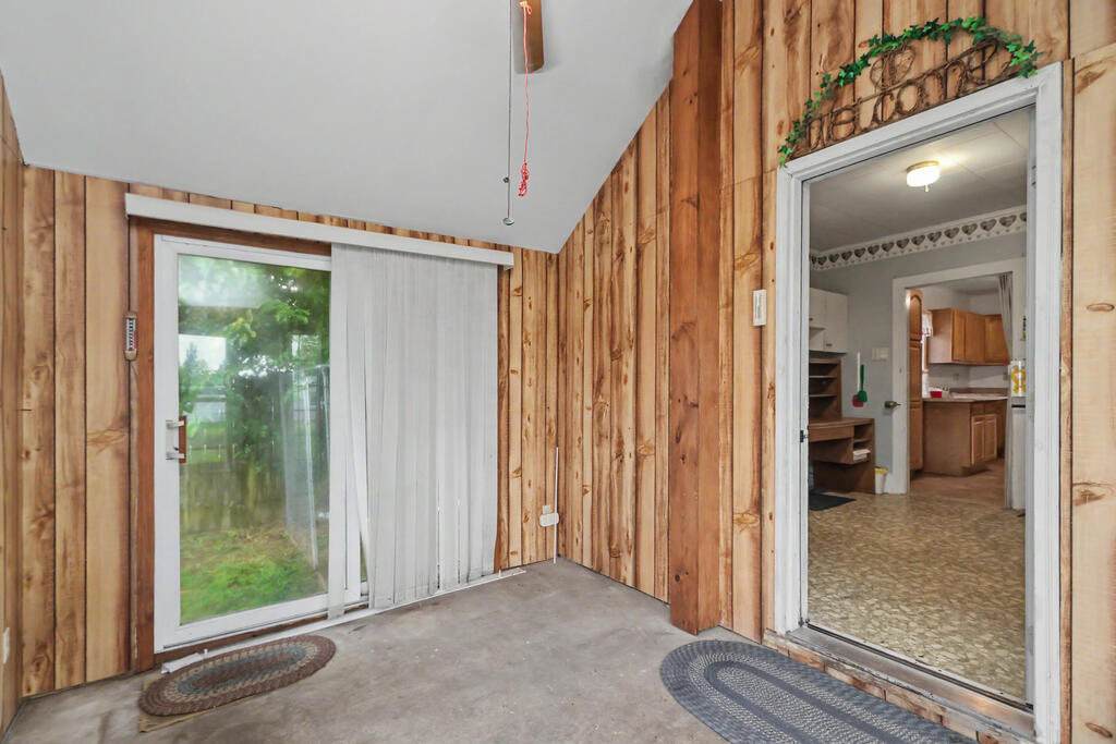 114 Enterprise Street, Edison, Ohio 43320, 3 Bedrooms Bedrooms, ,1 BathroomBathrooms,Residential,For Sale,Enterprise Street,20100799