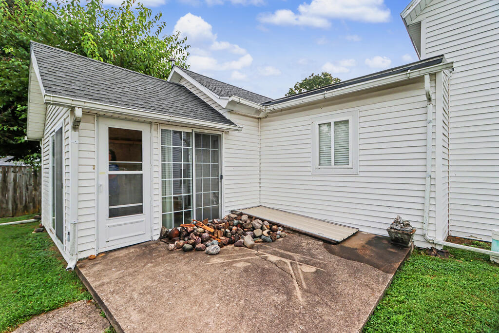 114 Enterprise Street, Edison, Ohio 43320, 3 Bedrooms Bedrooms, ,1 BathroomBathrooms,Residential,For Sale,Enterprise Street,20100799