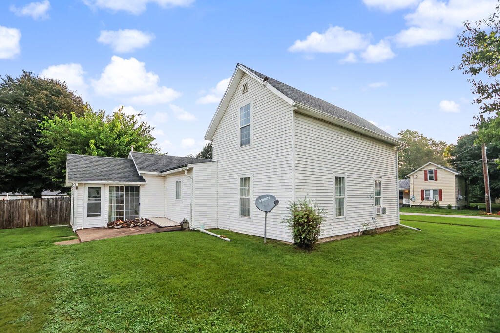 114 Enterprise Street, Edison, Ohio 43320, 3 Bedrooms Bedrooms, ,1 BathroomBathrooms,Residential,For Sale,Enterprise Street,20100799