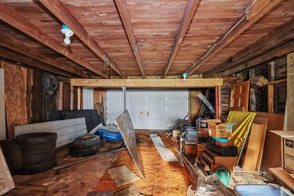 114 Enterprise Street, Edison, Ohio 43320, 3 Bedrooms Bedrooms, ,1 BathroomBathrooms,Residential,For Sale,Enterprise Street,20100799