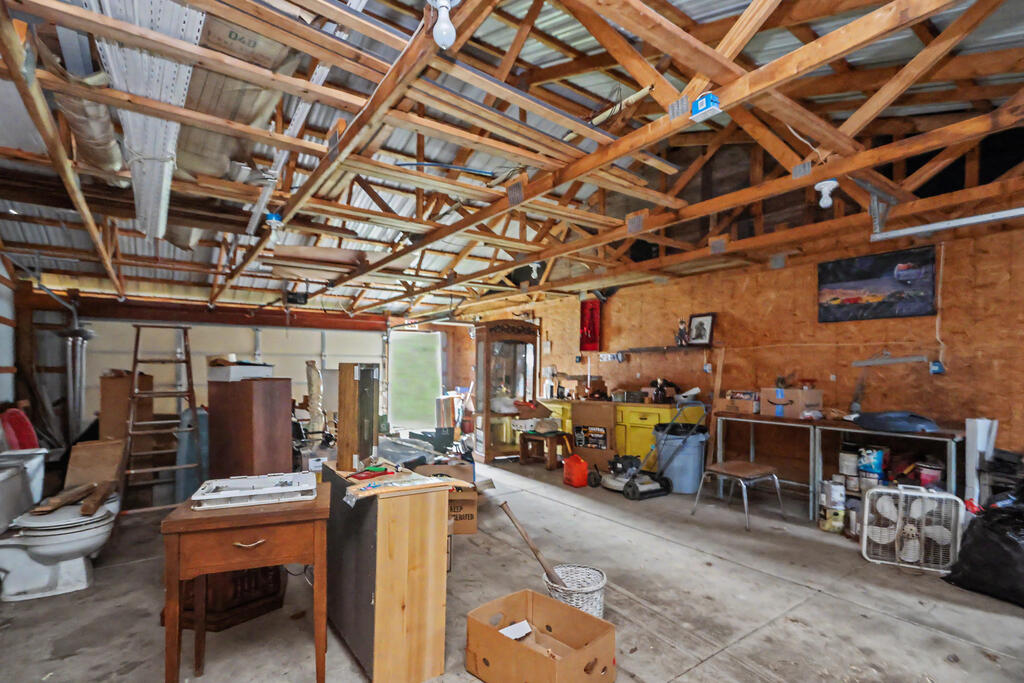 114 Enterprise Street, Edison, Ohio 43320, 3 Bedrooms Bedrooms, ,1 BathroomBathrooms,Residential,For Sale,Enterprise Street,20100799