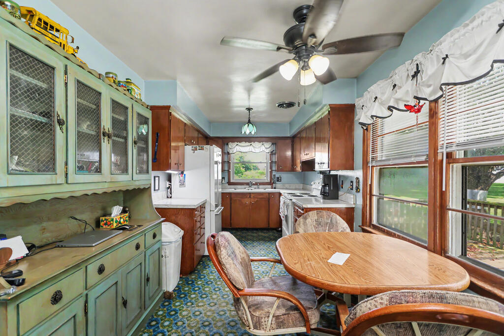 1627 Beck Road, Galion, Ohio 44833, 3 Bedrooms Bedrooms, ,2 BathroomsBathrooms,Residential,For Sale,Beck Road,20100814 1627 Beck Road, Galion, Ohio 44833, 3 Bedrooms Bedrooms, ,2 BathroomsBathrooms,Residential,For Sale,Beck Road,20100814