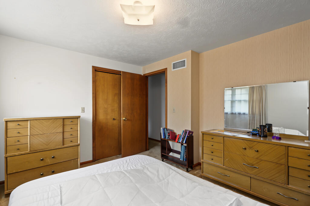 1457 Bellville-Johnsville Road, Bellville, Ohio 44813, 4 Bedrooms Bedrooms, ,2 BathroomsBathrooms,Residential,For Sale,Bellville-Johnsville Road,20100842 1457 Bellville-Johnsville Road, Bellville, Ohio 44813, 4 Bedrooms Bedrooms, ,2 BathroomsBathrooms,Residential,For Sale,Bellville-Johnsville Road,20100842