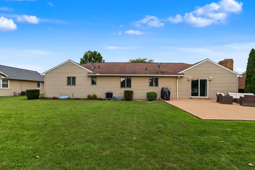 55 Independence Drive, Shelby, Ohio 44875, 3 Bedrooms Bedrooms, ,2 BathroomsBathrooms,Residential,For Sale,Independence Drive,20100853 55 Independence Drive, Shelby, Ohio 44875, 3 Bedrooms Bedrooms, ,2 BathroomsBathrooms,Residential,For Sale,Independence Drive,20100853