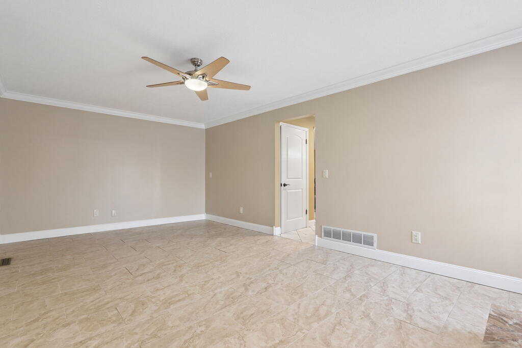 980 Conestoga Drive, Columbus, Ohio 43213, 3 Bedrooms Bedrooms, ,3 BathroomsBathrooms,Residential,For Sale,Conestoga Drive,20100868 980 Conestoga Drive, Columbus, Ohio 43213, 3 Bedrooms Bedrooms, ,3 BathroomsBathrooms,Residential,For Sale,Conestoga Drive,20100868