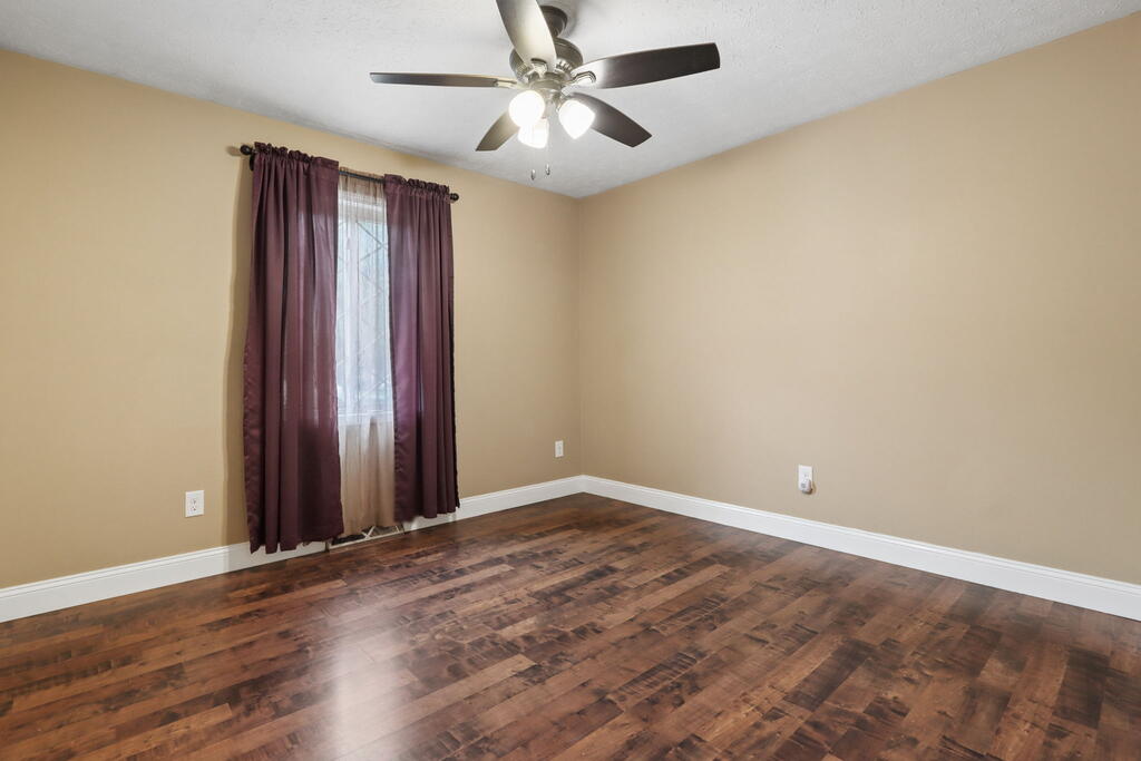 980 Conestoga Drive, Columbus, Ohio 43213, 3 Bedrooms Bedrooms, ,3 BathroomsBathrooms,Residential,For Sale,Conestoga Drive,20100868 980 Conestoga Drive, Columbus, Ohio 43213, 3 Bedrooms Bedrooms, ,3 BathroomsBathrooms,Residential,For Sale,Conestoga Drive,20100868