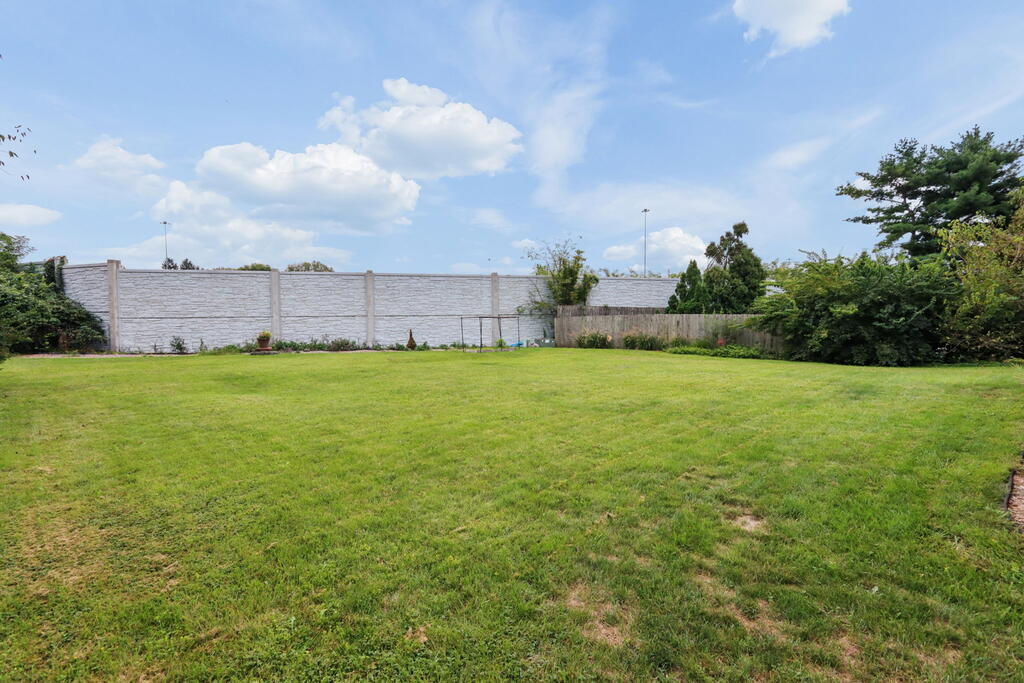 980 Conestoga Drive, Columbus, Ohio 43213, 3 Bedrooms Bedrooms, ,3 BathroomsBathrooms,Residential,For Sale,Conestoga Drive,20100868 980 Conestoga Drive, Columbus, Ohio 43213, 3 Bedrooms Bedrooms, ,3 BathroomsBathrooms,Residential,For Sale,Conestoga Drive,20100868