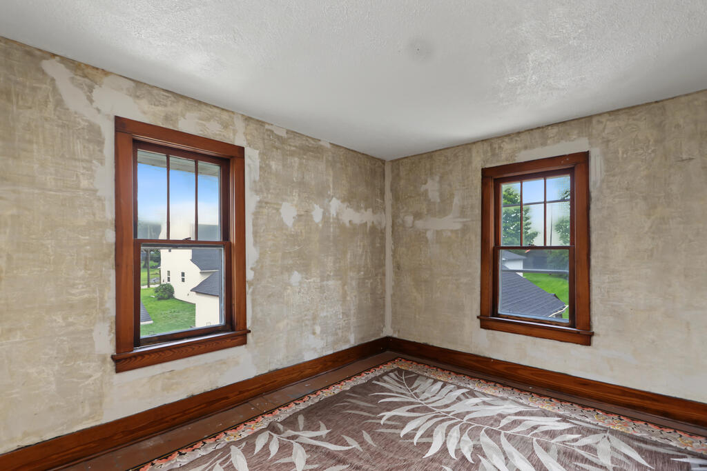 21 Third Street, Shelby, Ohio 44875, 4 Bedrooms Bedrooms, ,1 BathroomBathrooms,Residential,For Sale,Third Street,20100870 21 Third Street, Shelby, Ohio 44875, 4 Bedrooms Bedrooms, ,1 BathroomBathrooms,Residential,For Sale,Third Street,20100870