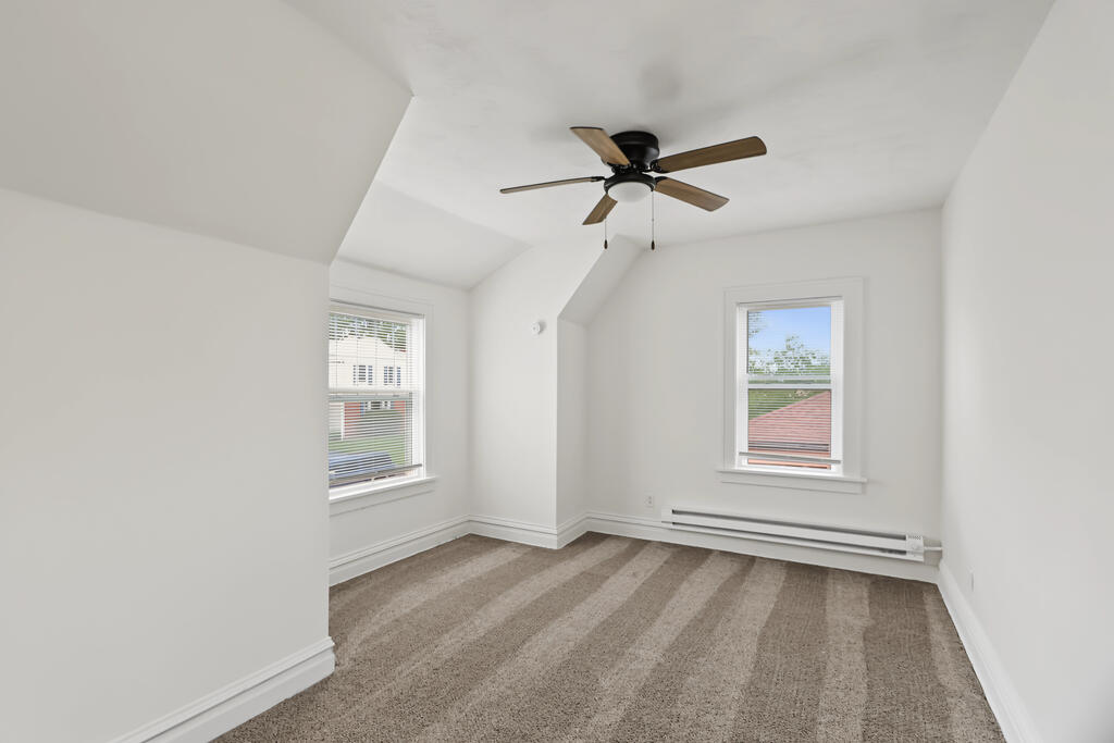55 Wellington Avenue, Mansfield, Ohio 44906, 4 Bedrooms Bedrooms, ,2 BathroomsBathrooms,Residential,For Sale,Wellington Avenue,20100891 55 Wellington Avenue, Mansfield, Ohio 44906, 4 Bedrooms Bedrooms, ,2 BathroomsBathrooms,Residential,For Sale,Wellington Avenue,20100891