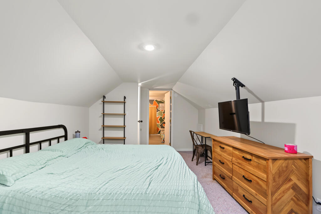 337 Pomerene Road, Mansfield, Ohio 44906, 3 Bedroom Bedrooms, 0 ,2 BathroomBathrooms,Residential,For Sale,Pomerene Road,0,20100919