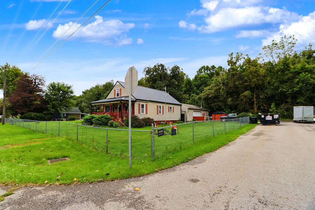 337 Pomerene Road, Mansfield, Ohio 44906, 3 Bedroom Bedrooms, 0 ,2 BathroomBathrooms,Residential,For Sale,Pomerene Road,0,20100919
