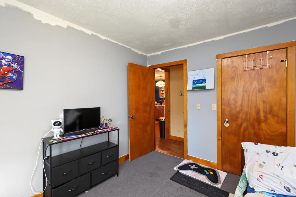 1976 Farmdale Road, Mansfield, Ohio 44905, 4 Bedroom Bedrooms, 0 ,2 BathroomBathrooms,Residential,For Sale,Farmdale Road,0,20100947 1976 Farmdale Road, Mansfield, Ohio 44905, 4 Bedroom Bedrooms, 0 ,2 BathroomBathrooms,Residential,For Sale,Farmdale Road,0,20100947