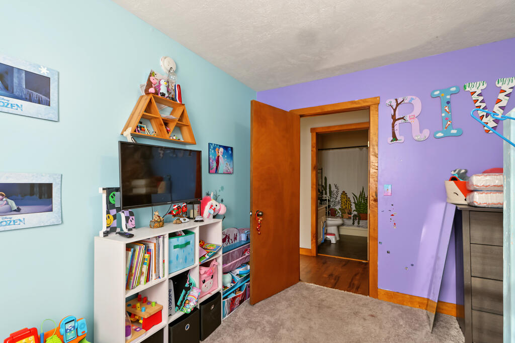 1976 Farmdale Road, Mansfield, Ohio 44905, 4 Bedroom Bedrooms, 0 ,2 BathroomBathrooms,Residential,For Sale,Farmdale Road,0,20100947 1976 Farmdale Road, Mansfield, Ohio 44905, 4 Bedroom Bedrooms, 0 ,2 BathroomBathrooms,Residential,For Sale,Farmdale Road,0,20100947