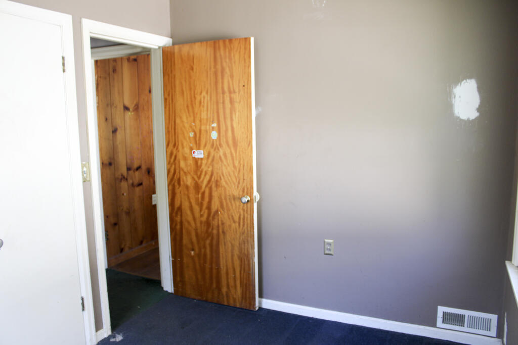 17 Hollister Street, Monroeville, Ohio 44847, 3 Bedroom Bedrooms, 0 ,1 BathroomBathrooms,Residential,For Sale,Hollister Street,0,20100956 17 Hollister Street, Monroeville, Ohio 44847, 3 Bedroom Bedrooms, 0 ,1 BathroomBathrooms,Residential,For Sale,Hollister Street,0,20100956