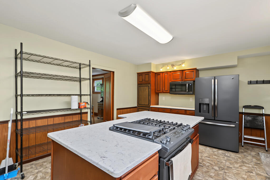 605 Scholl Road, Mansfield, Ohio 44907, 4 Bedrooms Bedrooms, ,1 BathroomBathrooms,Residential,For Sale,Scholl Road,20100964 605 Scholl Road, Mansfield, Ohio 44907, 4 Bedrooms Bedrooms, ,1 BathroomBathrooms,Residential,For Sale,Scholl Road,20100964