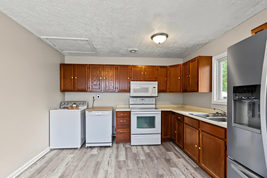 900 Cecilwood Road, Mansfield, Ohio 44907, 3 Bedroom Bedrooms, 0 ,1 BathroomBathrooms,Residential,For Sale,Cecilwood Road,0,20100984