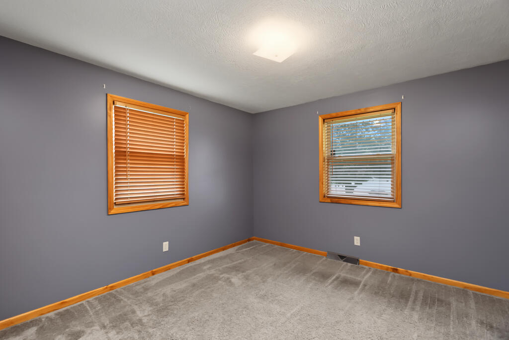 1065 Neil Circle South, Mansfield, Ohio 44903, 3 Bedroom Bedrooms, 0 ,1 BathroomBathrooms,Residential,For Sale,Neil Circle South,0,20100994 1065 Neil Circle South, Mansfield, Ohio 44903, 3 Bedroom Bedrooms, 0 ,1 BathroomBathrooms,Residential,For Sale,Neil Circle South,0,20100994