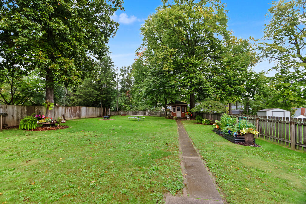 662 Courtright Boulevard, Mansfield, Ohio 44907, 3 Bedroom Bedrooms, 0 ,1 BathroomBathrooms,Residential,For Sale,Courtright Boulevard,0,20101030 662 Courtright Boulevard, Mansfield, Ohio 44907, 3 Bedroom Bedrooms, 0 ,1 BathroomBathrooms,Residential,For Sale,Courtright Boulevard,0,20101030