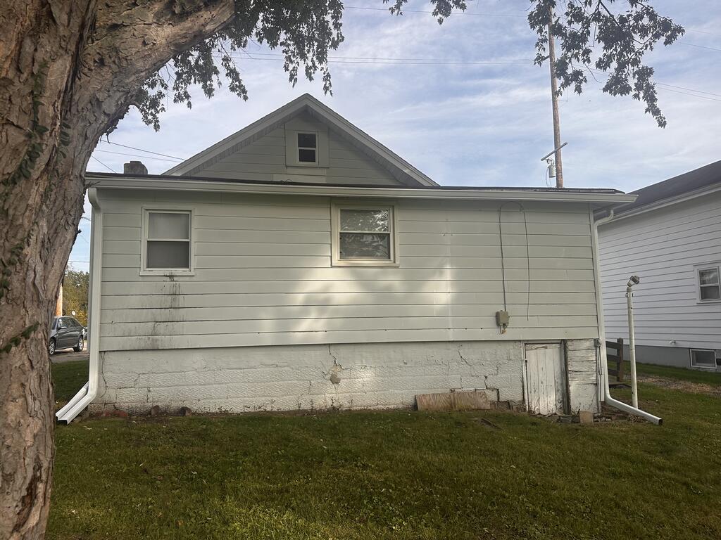 403 Fifth Avenue, Mansfield, Ohio 44905, 2 Bedroom Bedrooms, 0 ,1 BathroomBathrooms,Residential,For Sale,Fifth Avenue,0,20101067