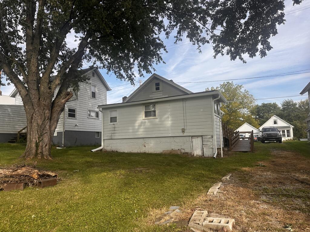 403 Fifth Avenue, Mansfield, Ohio 44905, 2 Bedroom Bedrooms, 0 ,1 BathroomBathrooms,Residential,For Sale,Fifth Avenue,0,20101067