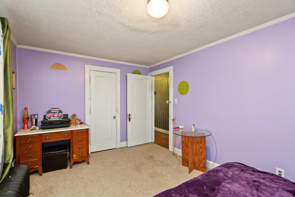 522 West Walnut Street, Ashland, Ohio 44805, 6 Bedroom Bedrooms, 0 ,2 BathroomBathrooms,Residential,For Sale,West Walnut Street,0,20101101 522 West Walnut Street, Ashland, Ohio 44805, 6 Bedroom Bedrooms, 0 ,2 BathroomBathrooms,Residential,For Sale,West Walnut Street,0,20101101