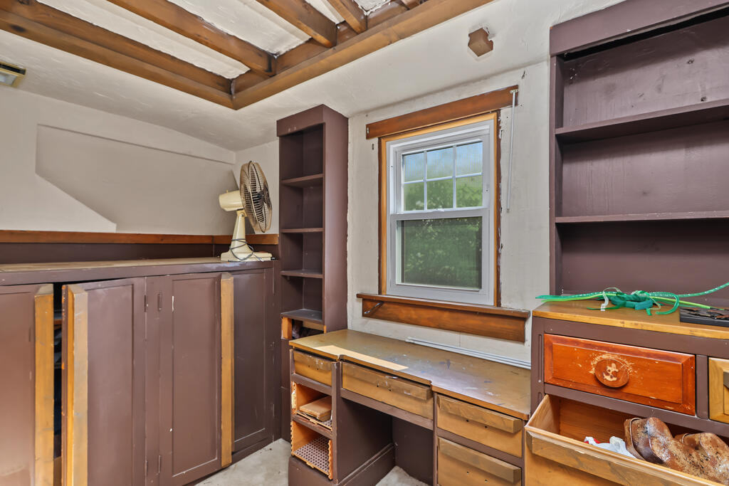 522 West Walnut Street, Ashland, Ohio 44805, 6 Bedroom Bedrooms, 0 ,2 BathroomBathrooms,Residential,For Sale,West Walnut Street,0,20101101 522 West Walnut Street, Ashland, Ohio 44805, 6 Bedroom Bedrooms, 0 ,2 BathroomBathrooms,Residential,For Sale,West Walnut Street,0,20101101
