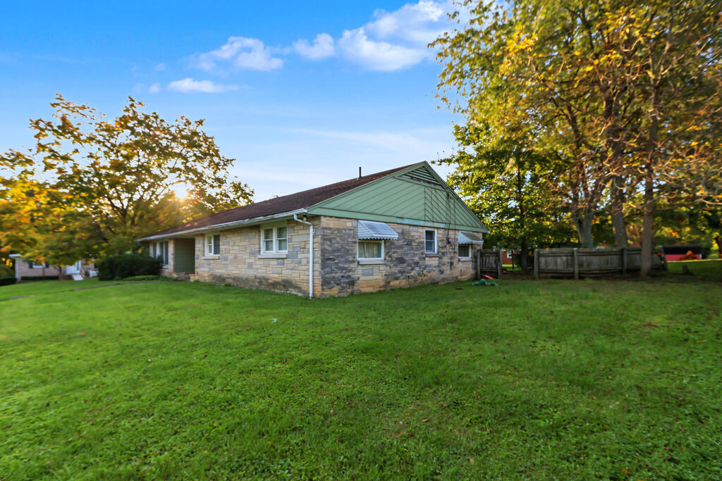 532 Gadfield Road, Mansfield, Ohio 44903, 5 Bedroom Bedrooms, 0 ,3 BathroomBathrooms,Residential,For Sale,Gadfield Road,0,20101111 532 Gadfield Road, Mansfield, Ohio 44903, 5 Bedroom Bedrooms, 0 ,3 BathroomBathrooms,Residential,For Sale,Gadfield Road,0,20101111