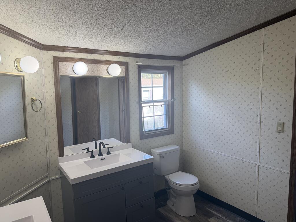 6 Ledgewood Road, Mansfield, Ohio 44905, 3 Bedroom Bedrooms, 0 ,2 BathroomBathrooms,Residential,For Sale,Ledgewood Road,0,20101120 6 Ledgewood Road, Mansfield, Ohio 44905, 3 Bedroom Bedrooms, 0 ,2 BathroomBathrooms,Residential,For Sale,Ledgewood Road,0,20101120