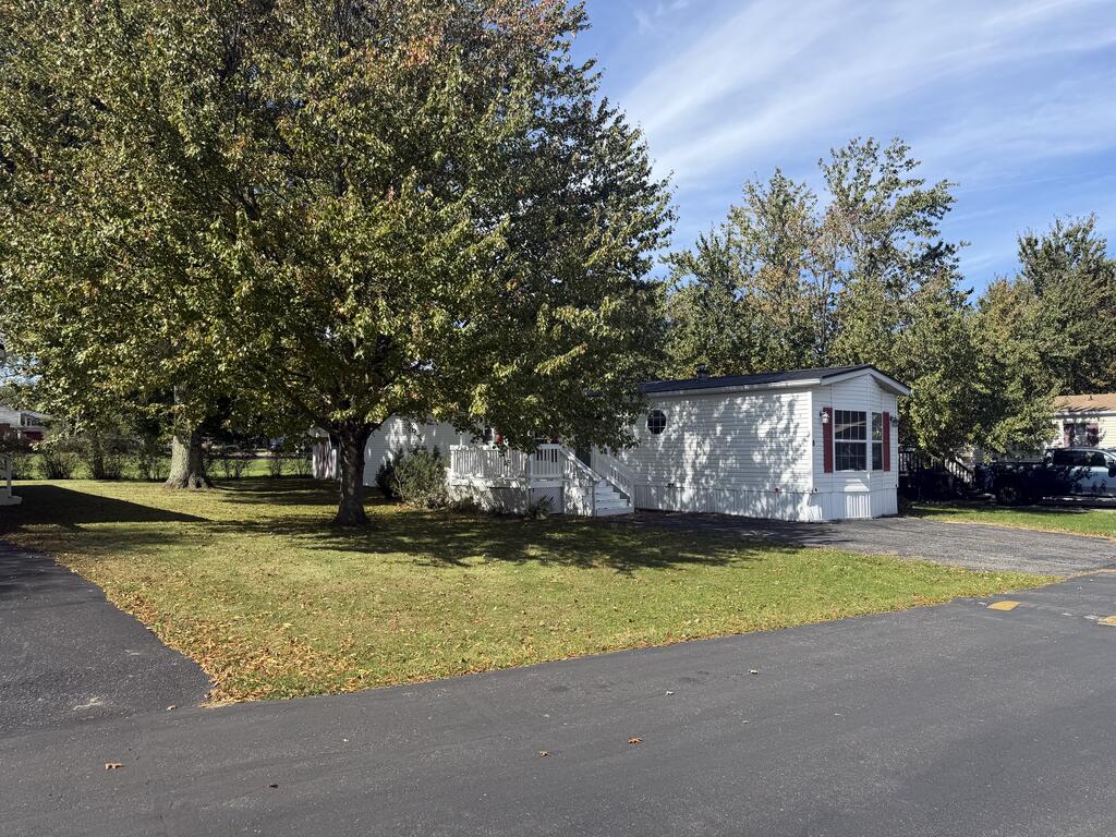 6 Ledgewood Road, Mansfield, Ohio 44905, 3 Bedroom Bedrooms, 0 ,2 BathroomBathrooms,Residential,For Sale,Ledgewood Road,0,20101120 6 Ledgewood Road, Mansfield, Ohio 44905, 3 Bedroom Bedrooms, 0 ,2 BathroomBathrooms,Residential,For Sale,Ledgewood Road,0,20101120