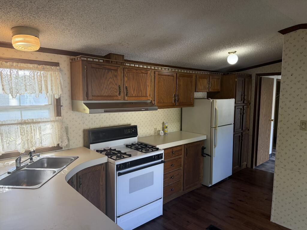 6 Ledgewood Road, Mansfield, Ohio 44905, 3 Bedroom Bedrooms, 0 ,2 BathroomBathrooms,Residential,For Sale,Ledgewood Road,0,20101120 6 Ledgewood Road, Mansfield, Ohio 44905, 3 Bedroom Bedrooms, 0 ,2 BathroomBathrooms,Residential,For Sale,Ledgewood Road,0,20101120