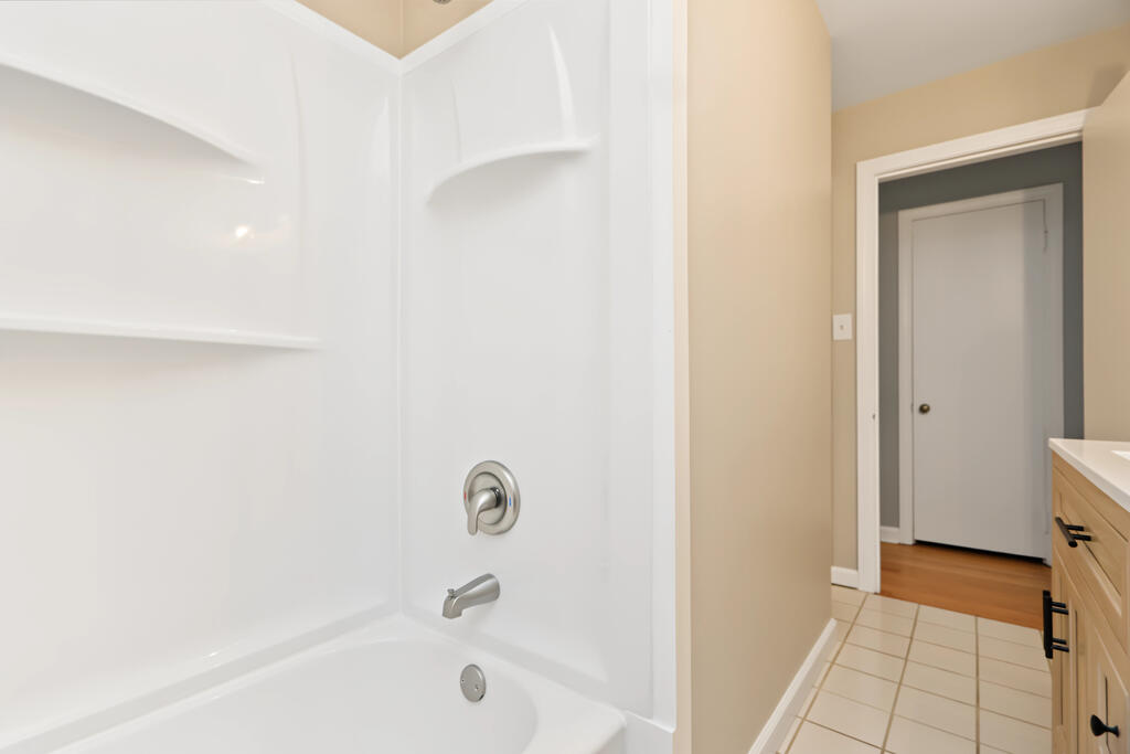 559 Portland Way S, Galion, Ohio 44833, 2 Bedroom Bedrooms, 0 ,2 BathroomBathrooms,Residential,For Sale,Portland Way S,0,20101138