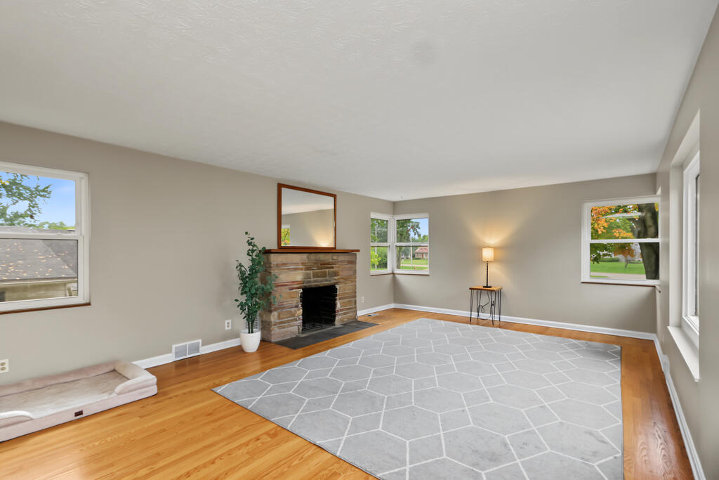 559 Portland Way S, Galion, Ohio 44833, 2 Bedroom Bedrooms, 0 ,2 BathroomBathrooms,Residential,For Sale,Portland Way S,0,20101138