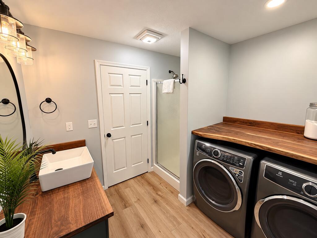 609 Lakeview Road, Ashland, Ohio 44805, 3 Bedroom Bedrooms, 0 ,2 BathroomBathrooms,Residential,For Sale,Lakeview Road,0,20101139 609 Lakeview Road, Ashland, Ohio 44805, 3 Bedroom Bedrooms, 0 ,2 BathroomBathrooms,Residential,For Sale,Lakeview Road,0,20101139