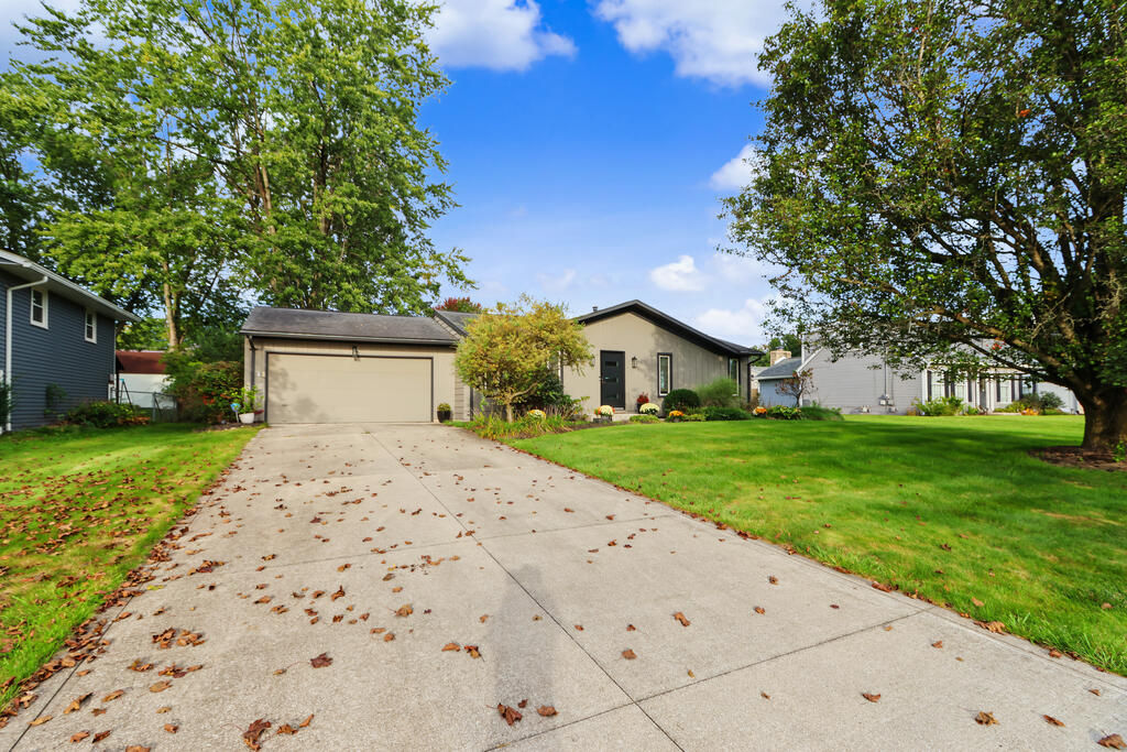 685 North Satinwood Circle, Mansfield, Ohio 44903, 4 Bedroom Bedrooms, 0 ,2 BathroomBathrooms,Residential,For Sale,North Satinwood Circle,0,20101032 685 North Satinwood Circle, Mansfield, Ohio 44903, 4 Bedroom Bedrooms, 0 ,2 BathroomBathrooms,Residential,For Sale,North Satinwood Circle,0,20101032