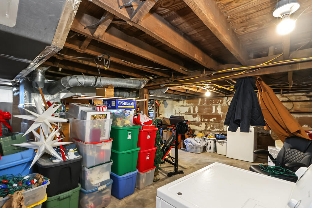 317 Ashland Avenue, Ashland, Ohio 44805, 3 Bedroom Bedrooms, 0 ,1 BathroomBathrooms,Residential,For Sale,Ashland Avenue,0,20101182