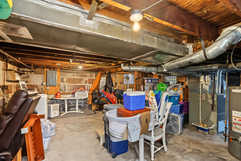 317 Ashland Avenue, Ashland, Ohio 44805, 3 Bedroom Bedrooms, 0 ,1 BathroomBathrooms,Residential,For Sale,Ashland Avenue,0,20101182