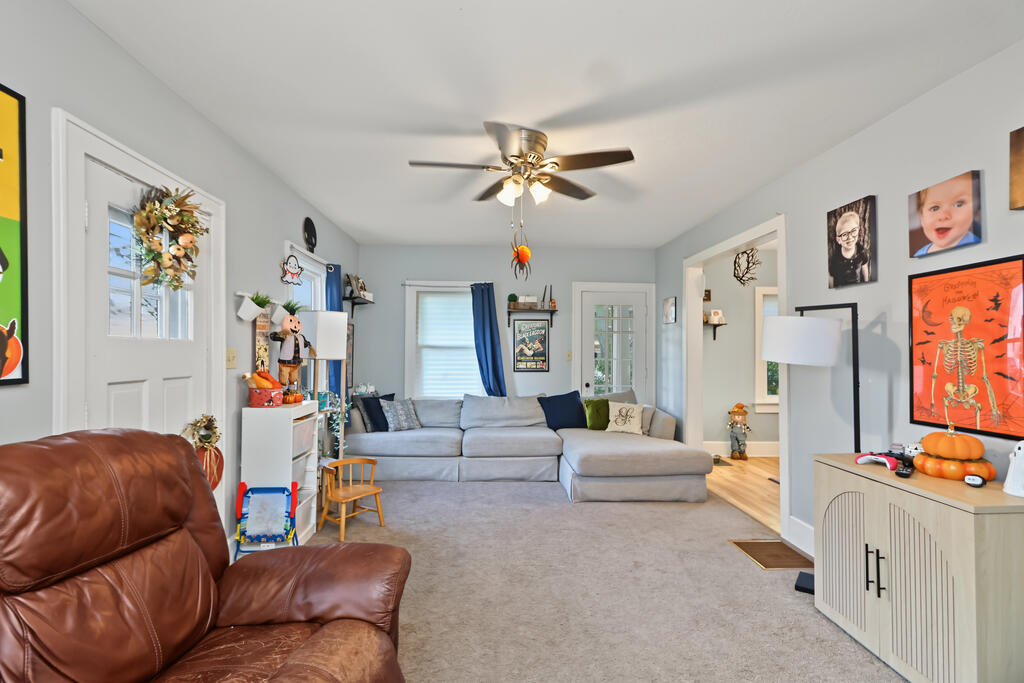 317 Ashland Avenue, Ashland, Ohio 44805, 3 Bedroom Bedrooms, 0 ,1 BathroomBathrooms,Residential,For Sale,Ashland Avenue,0,20101182