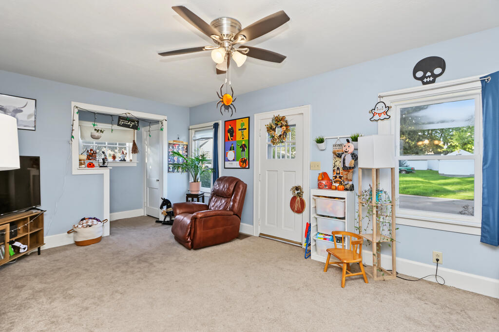 317 Ashland Avenue, Ashland, Ohio 44805, 3 Bedroom Bedrooms, 0 ,1 BathroomBathrooms,Residential,For Sale,Ashland Avenue,0,20101182