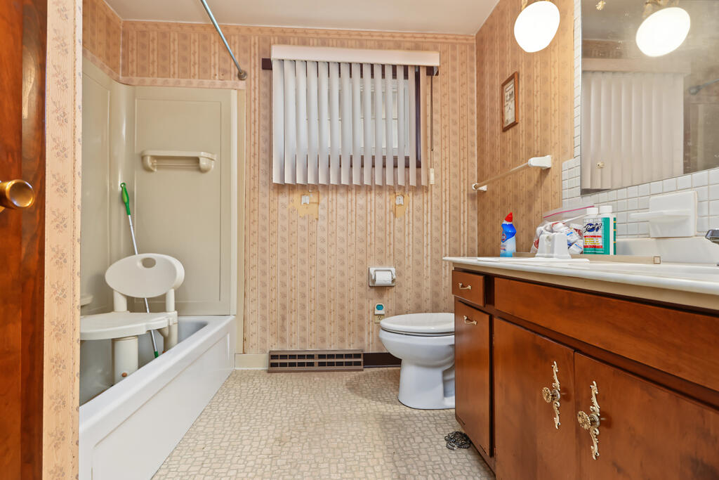 1581 Grace Street, Mansfield, Ohio 44905, 2 Bedroom Bedrooms, 0 ,1 BathroomBathrooms,Residential,For Sale,Grace Street,0,20101238 1581 Grace Street, Mansfield, Ohio 44905, 2 Bedroom Bedrooms, 0 ,1 BathroomBathrooms,Residential,For Sale,Grace Street,0,20101238