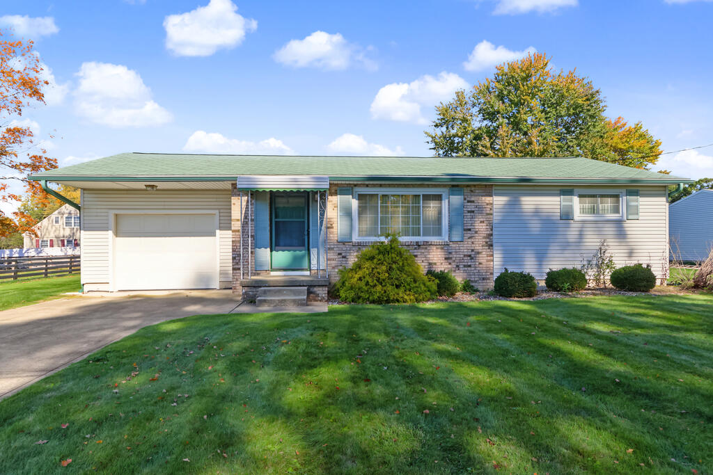 1581 Grace Street, Mansfield, Ohio 44905, 2 Bedroom Bedrooms, 0 ,1 BathroomBathrooms,Residential,For Sale,Grace Street,0,20101238 1581 Grace Street, Mansfield, Ohio 44905, 2 Bedroom Bedrooms, 0 ,1 BathroomBathrooms,Residential,For Sale,Grace Street,0,20101238