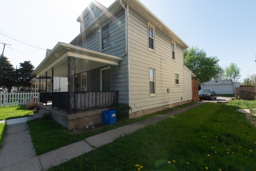 231 W Fairground St, Marion, Ohio 43302, 3 Bedrooms Bedrooms, ,2 BathroomsBathrooms,Residential,For Sale,Fairground St,9060854